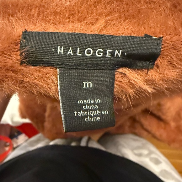 Halogen Super Soft Fuzzy V-Neck Sweater Burnt Orange Size M Like New - Picture 6 of 6